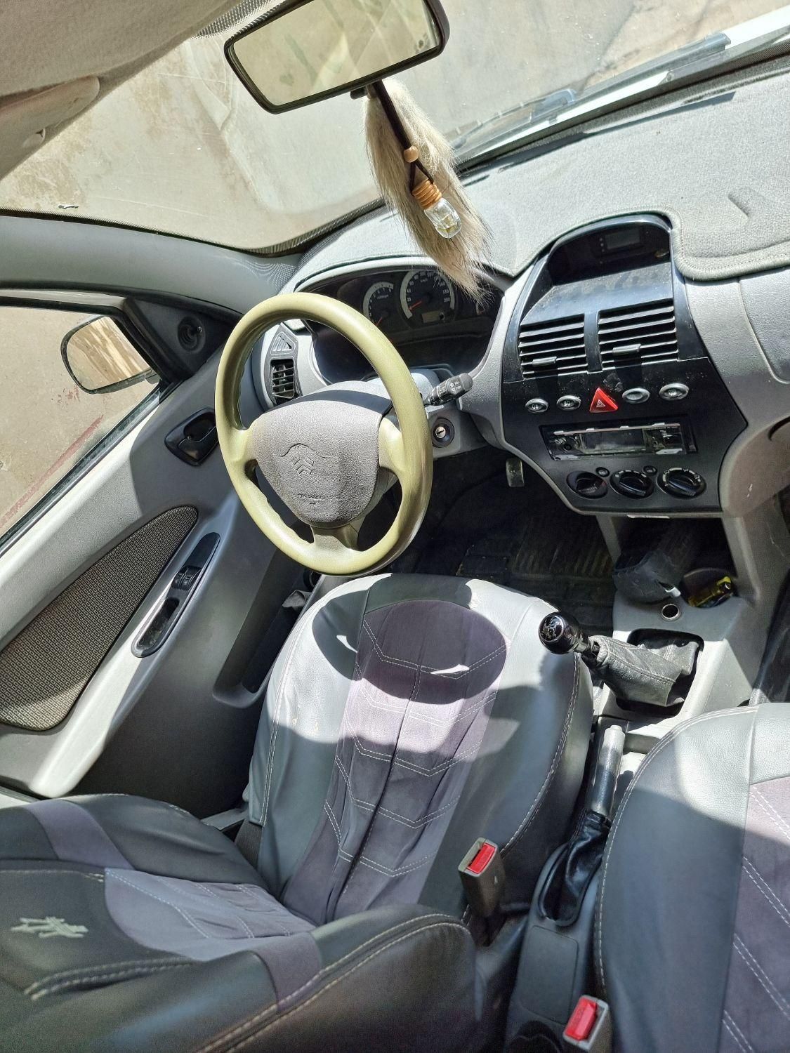 تیبا صندوق دار SX - 1396