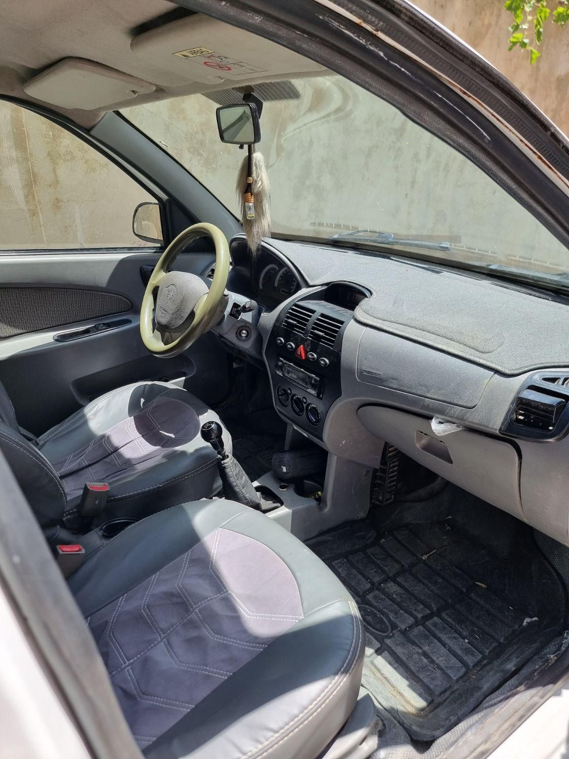 تیبا صندوق دار SX - 1396