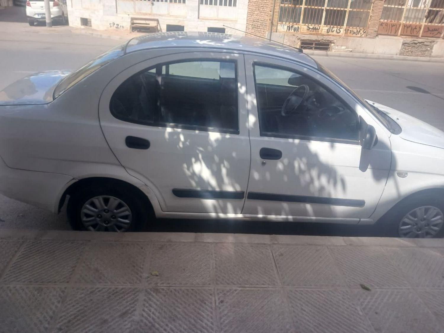 تیبا صندوق دار SX - 1393
