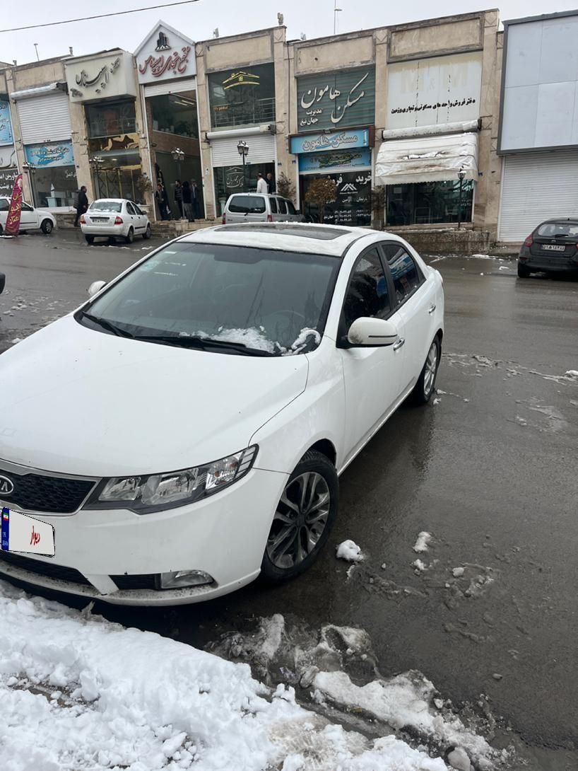 کیا سراتو 2.0 لیتر اتوماتیک GT لاین - 2017