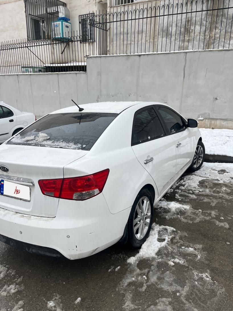 کیا سراتو 2.0 لیتر اتوماتیک GT لاین - 2017
