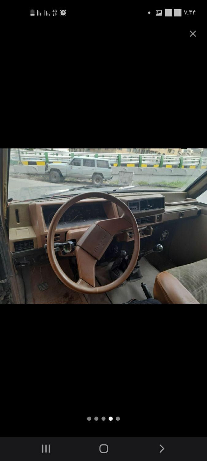 نیسان پاترول دو درب دنده‌ای - 1998
