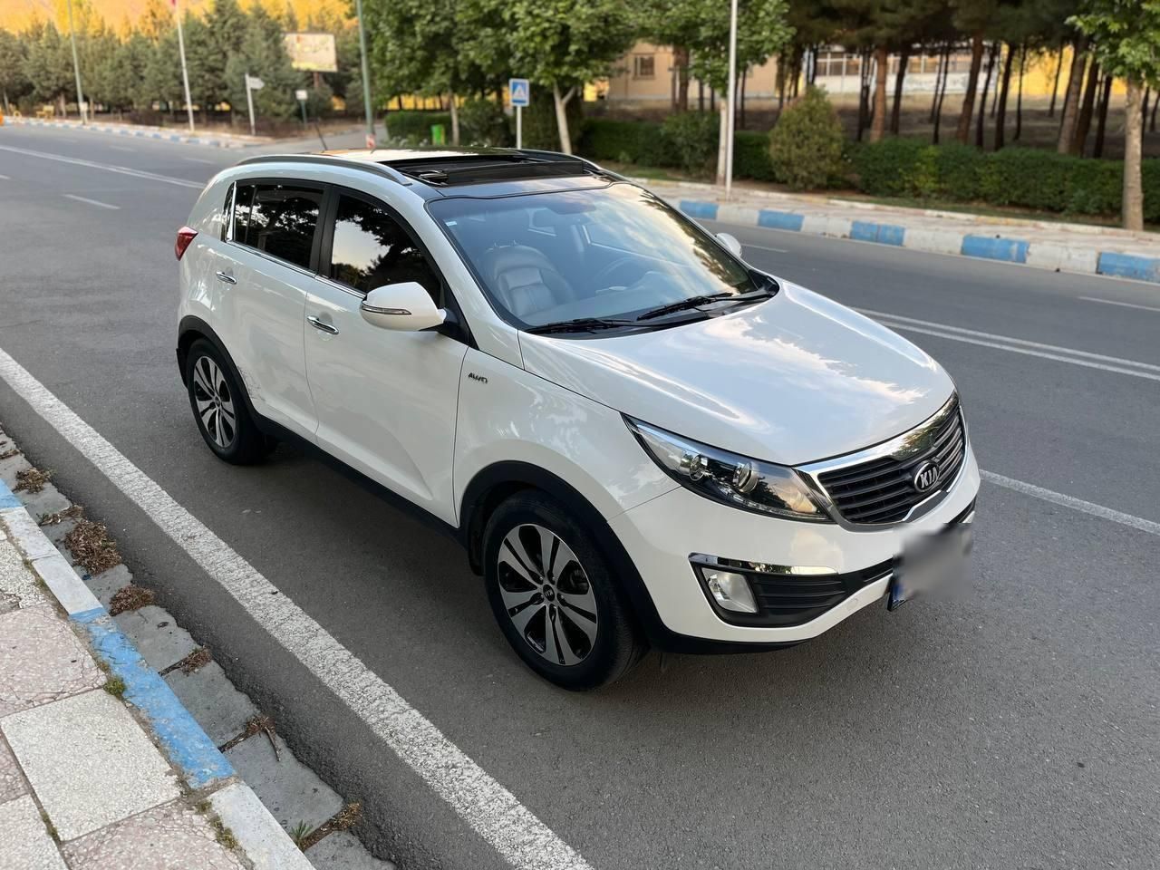 کیا اسپورتیج 4 سیلندر فول 2400cc - 2013