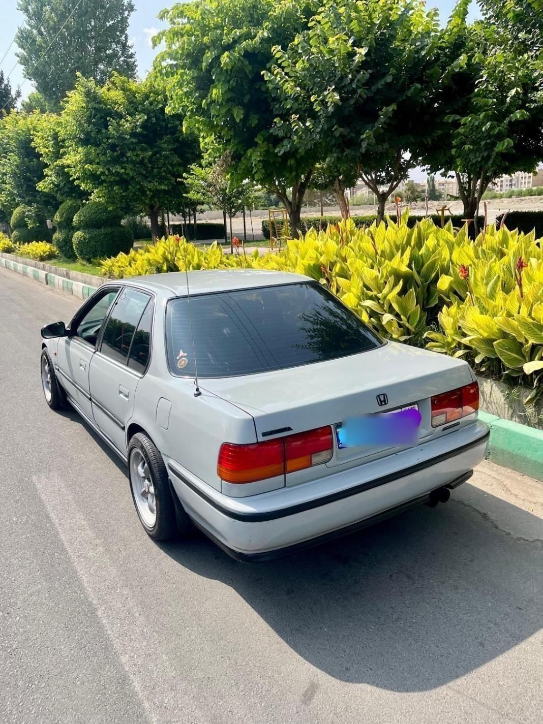 هوندا آکورد EX-B - 1992