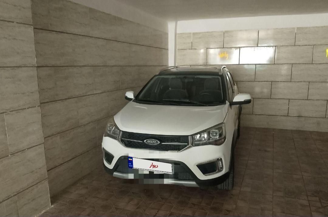 ام وی ام X22 دنده ای اسپرت اکسلنت - 1396