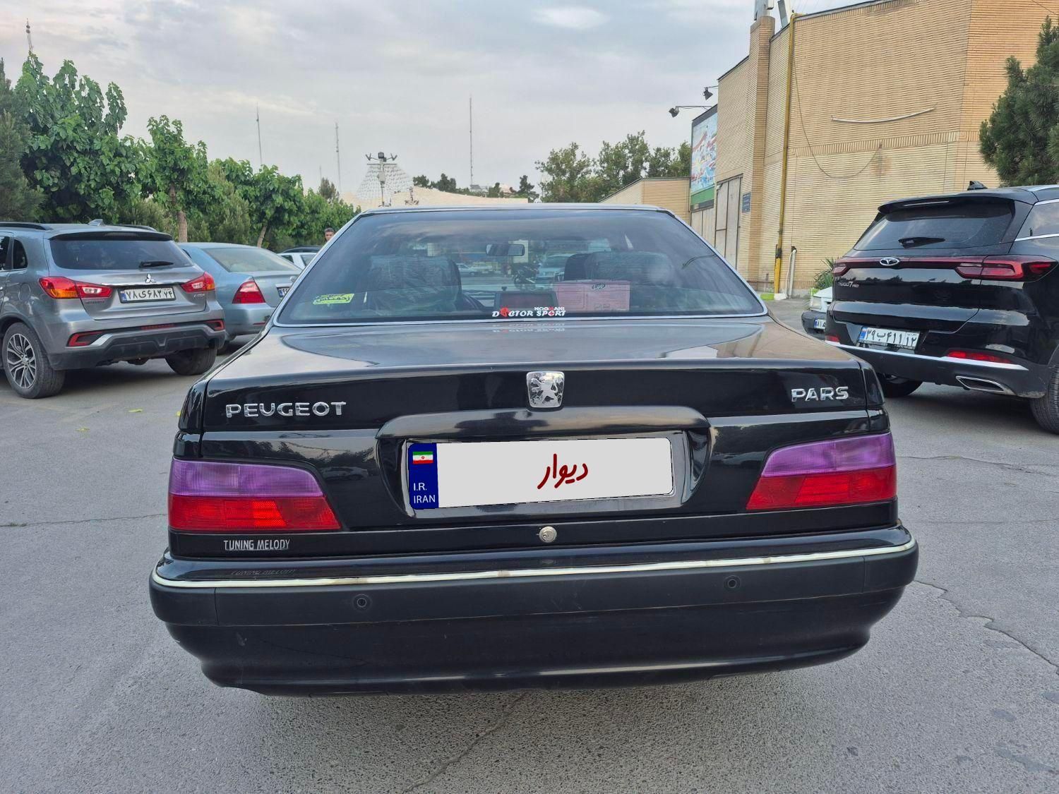پژو پارس XU7P - 1401
