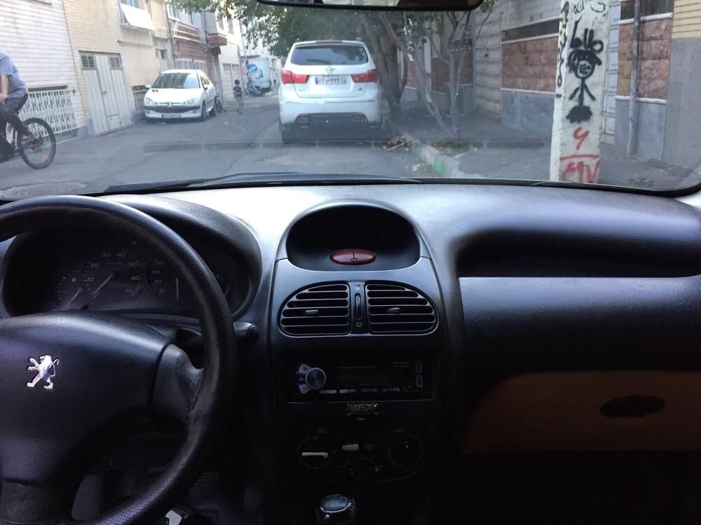 پژو ۲۰۶ صندوق دار v20 - 1386