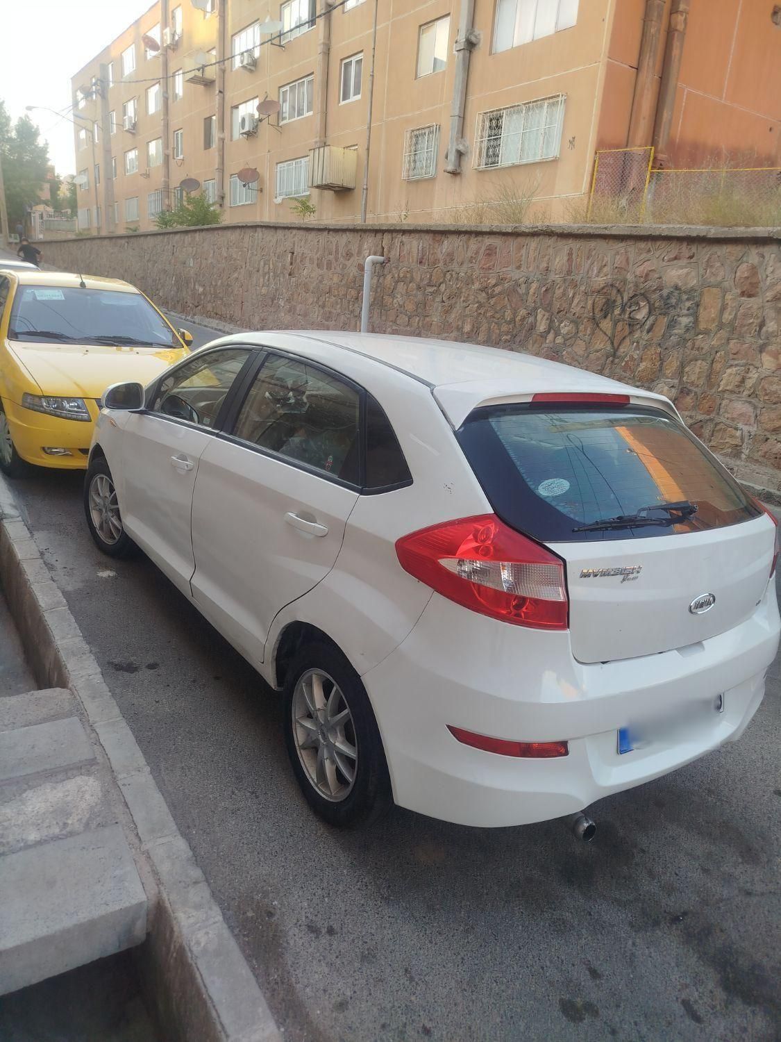 ام وی ام 315 هاچ بک ساده دنده ای - 1391