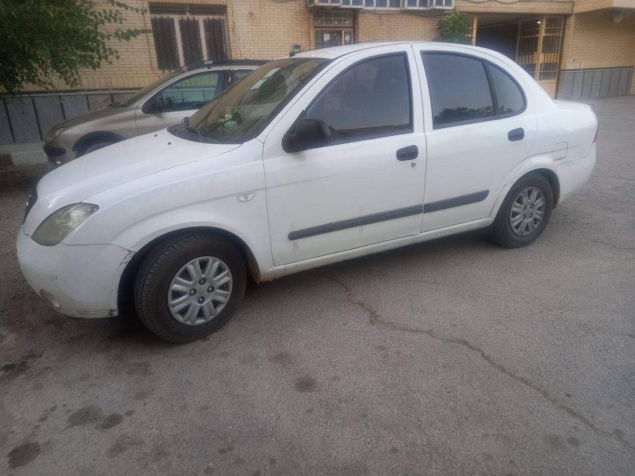 تیبا صندوق دار EX - 1394