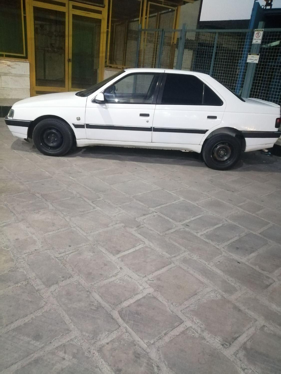 پژو 405 بنزینی GLX - TU5 - 1390