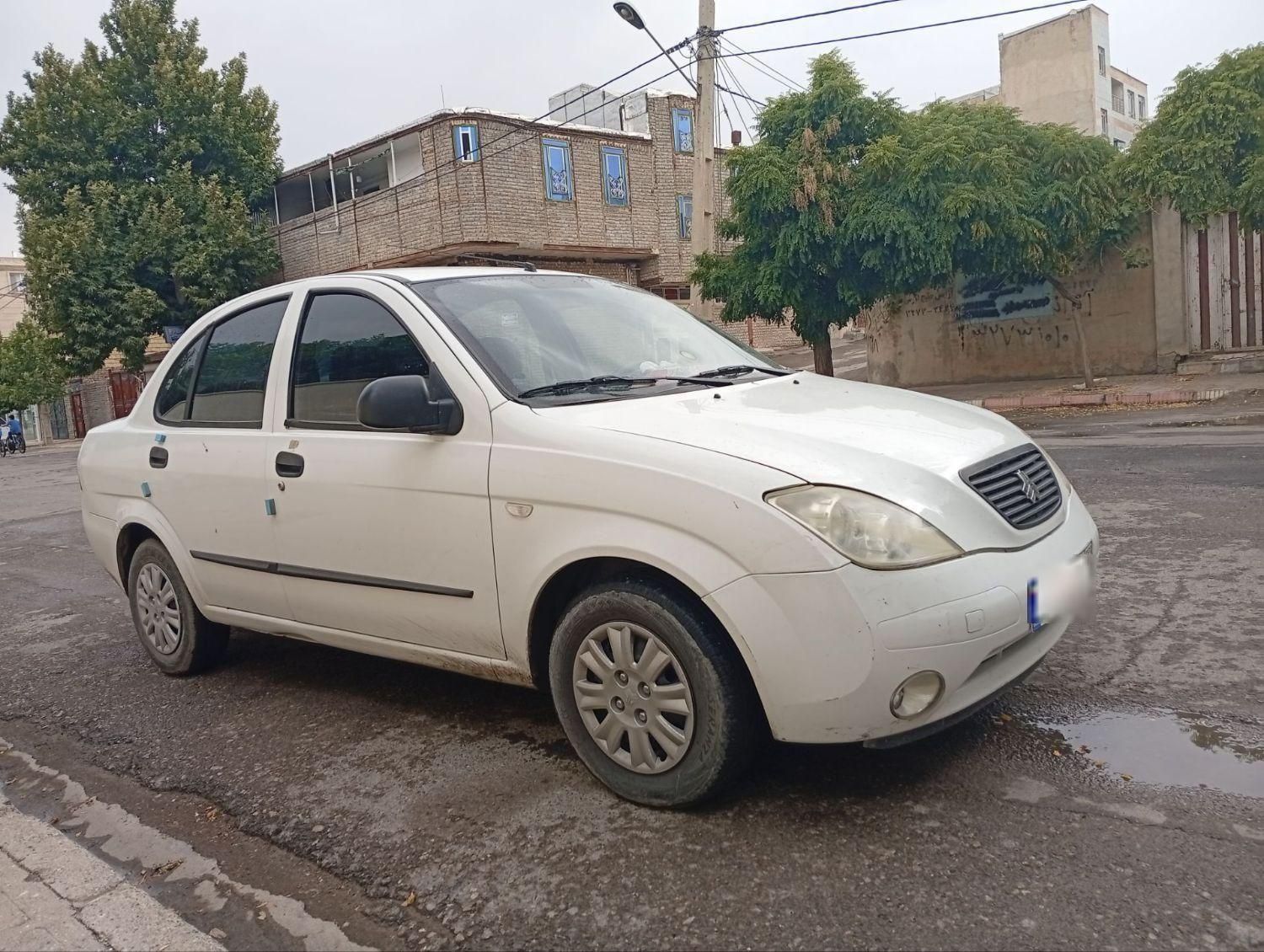 تیبا صندوق دار EX - 1395