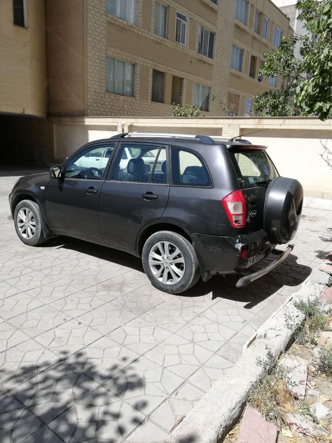خودرو ام وی ام، X33 آگهی ann_19333865