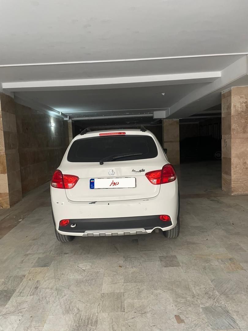 خودرو کوییک، معمولی آگهی ann_19333904