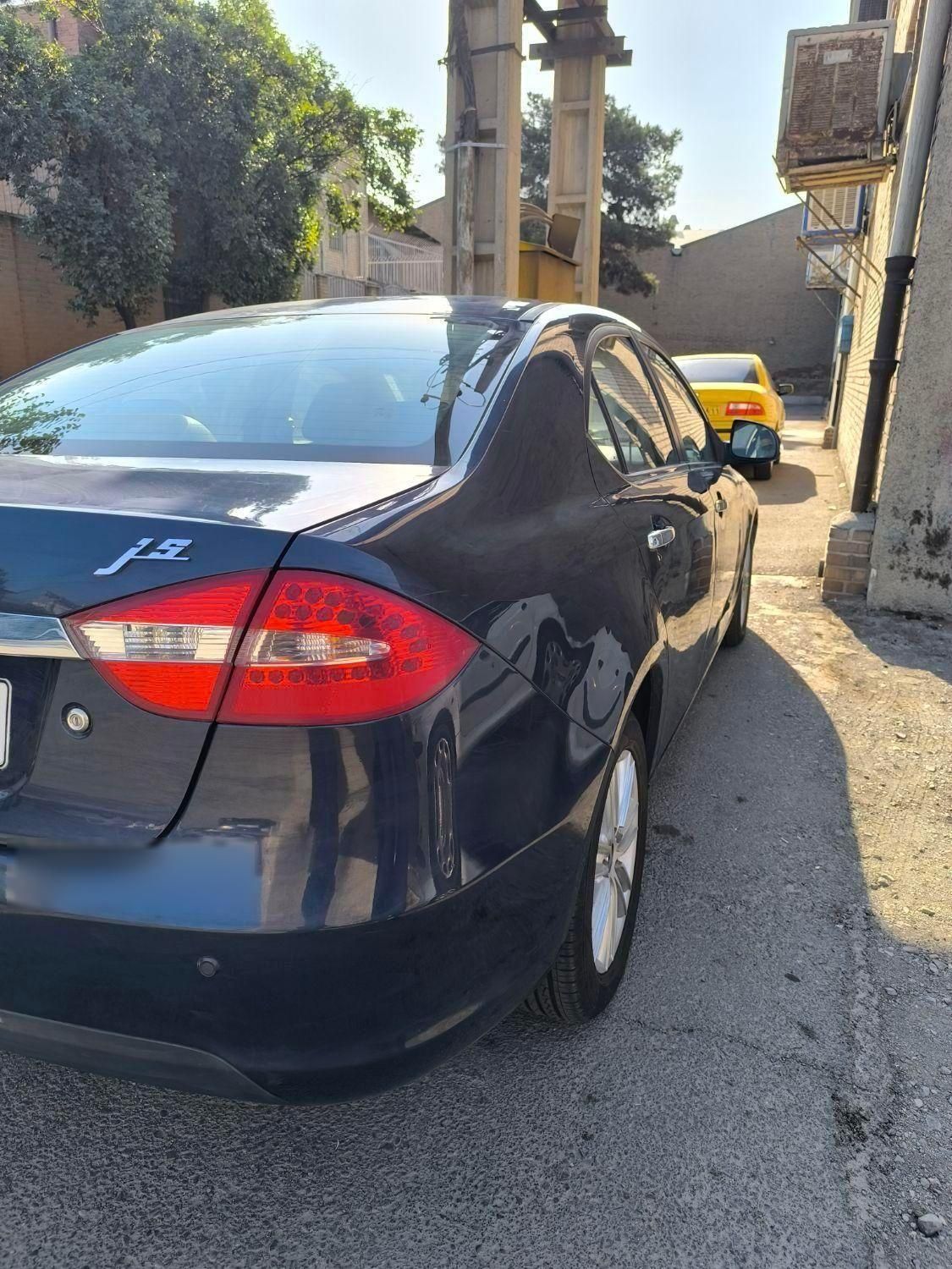 جک J5 اتوماتیک - 1394