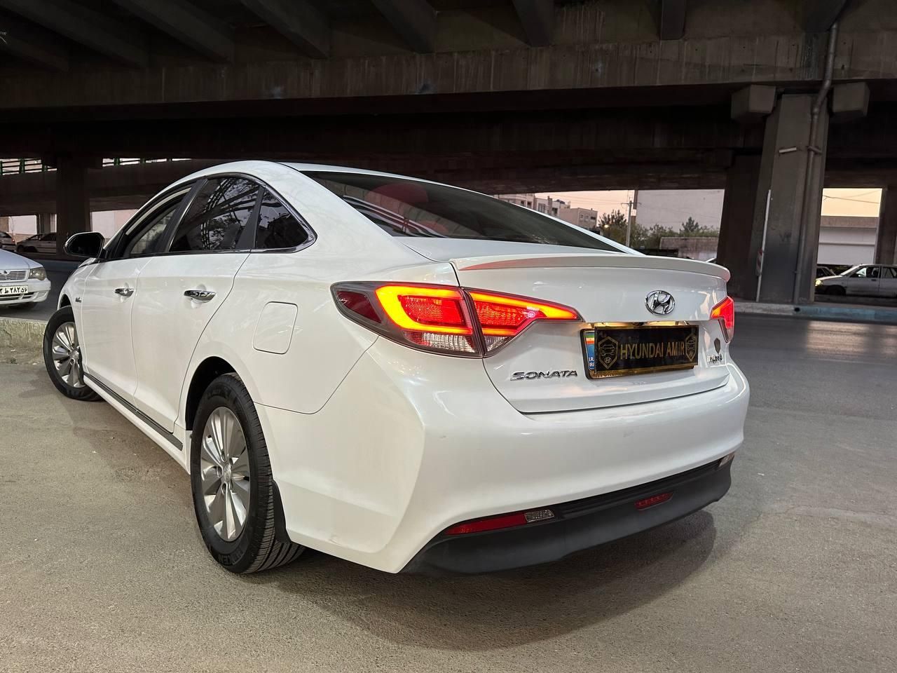 هیوندای سوناتا هیبرید GL - 2017