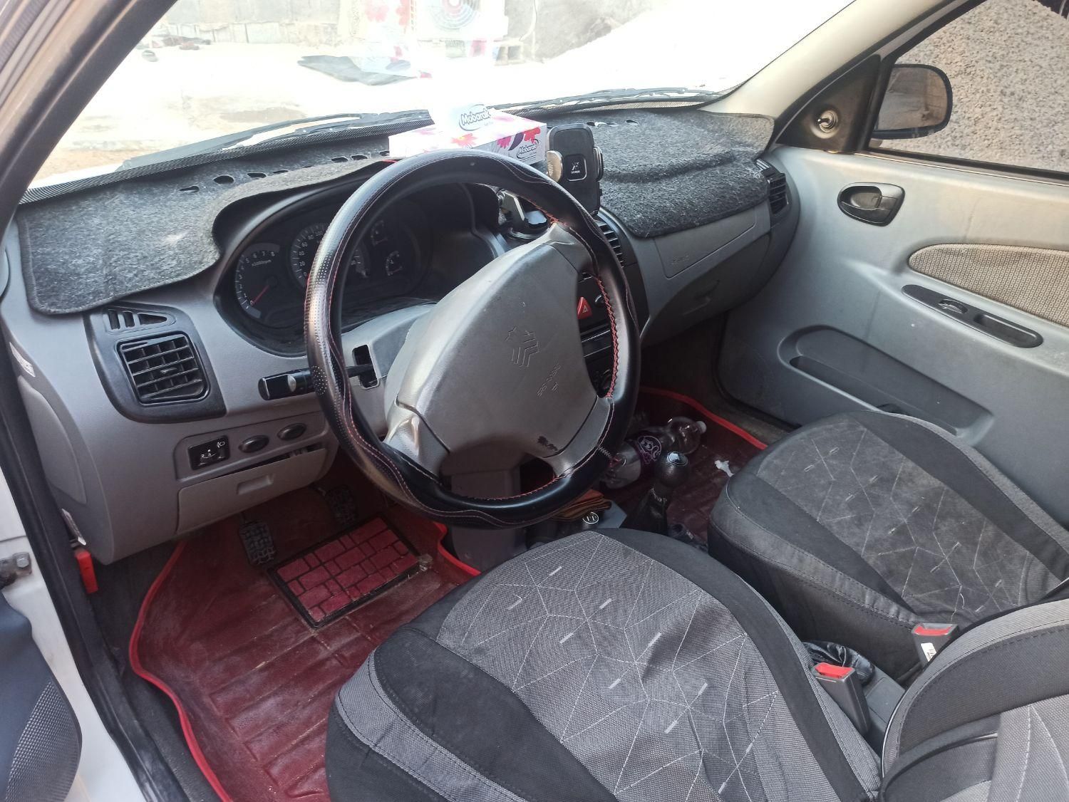 تیبا صندوق دار SX - 1401