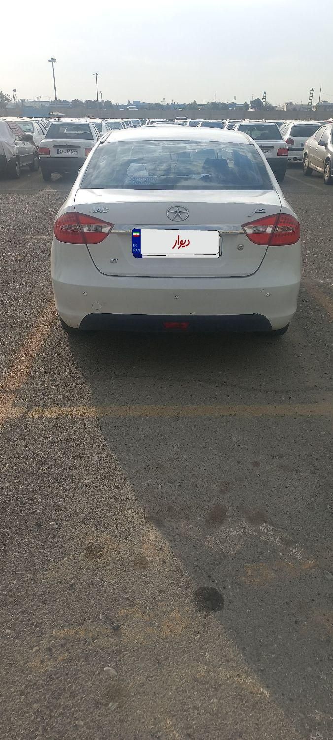 جک J5 اتوماتیک - 1394
