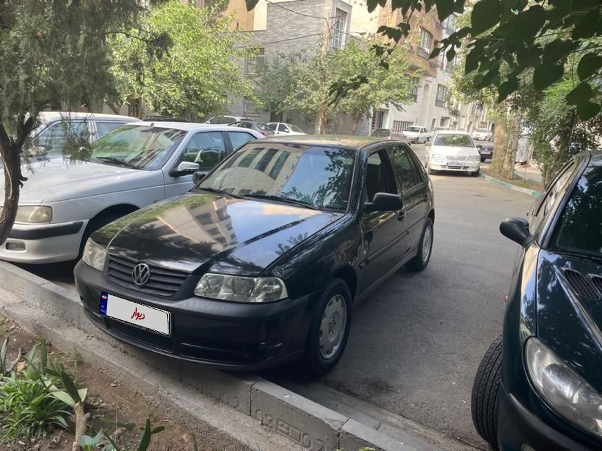 خودرو فولکس، گل آگهی ann_19334719