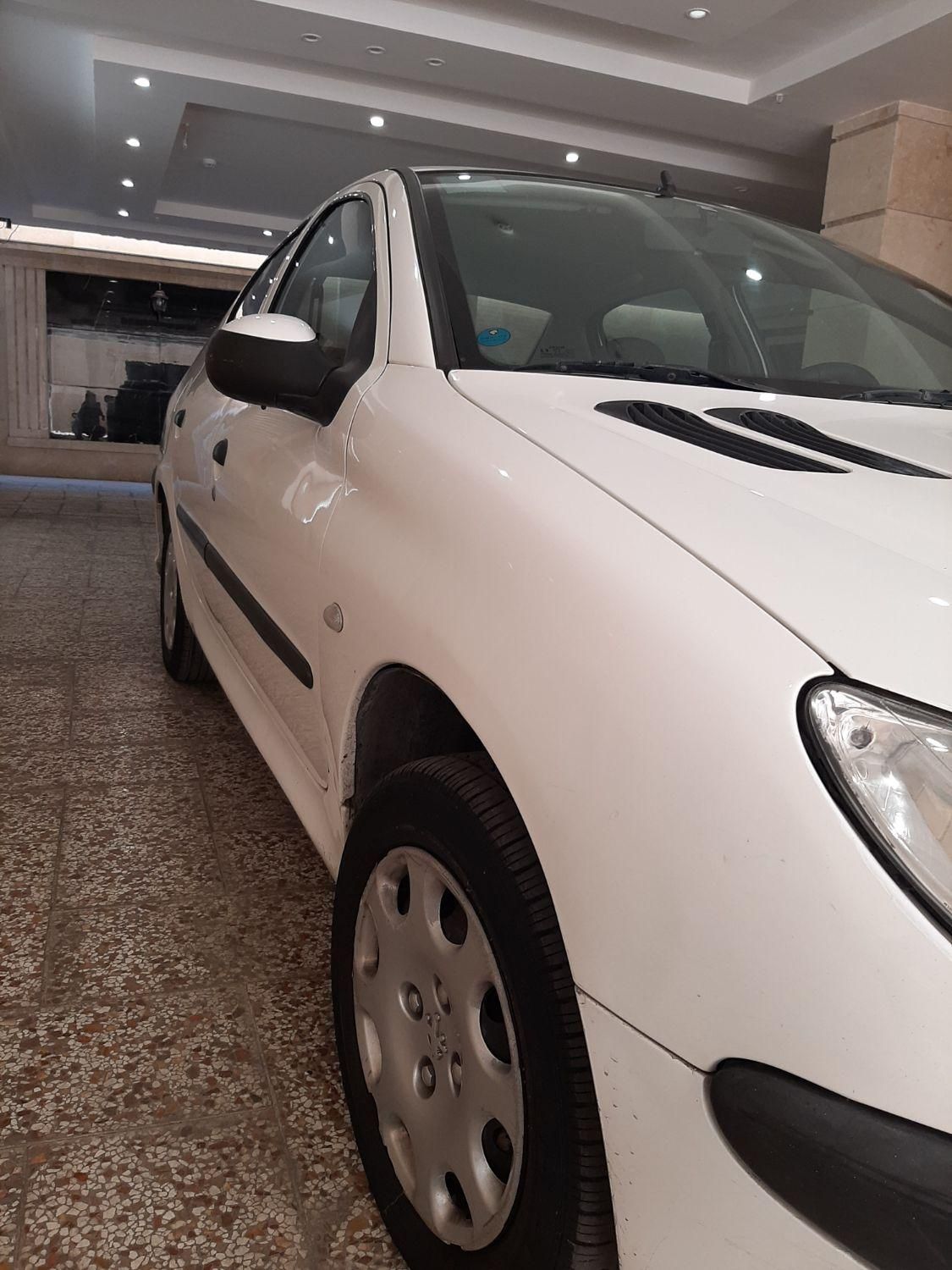 پژو ۲۰۶ صندوق دار v8 - 1395
