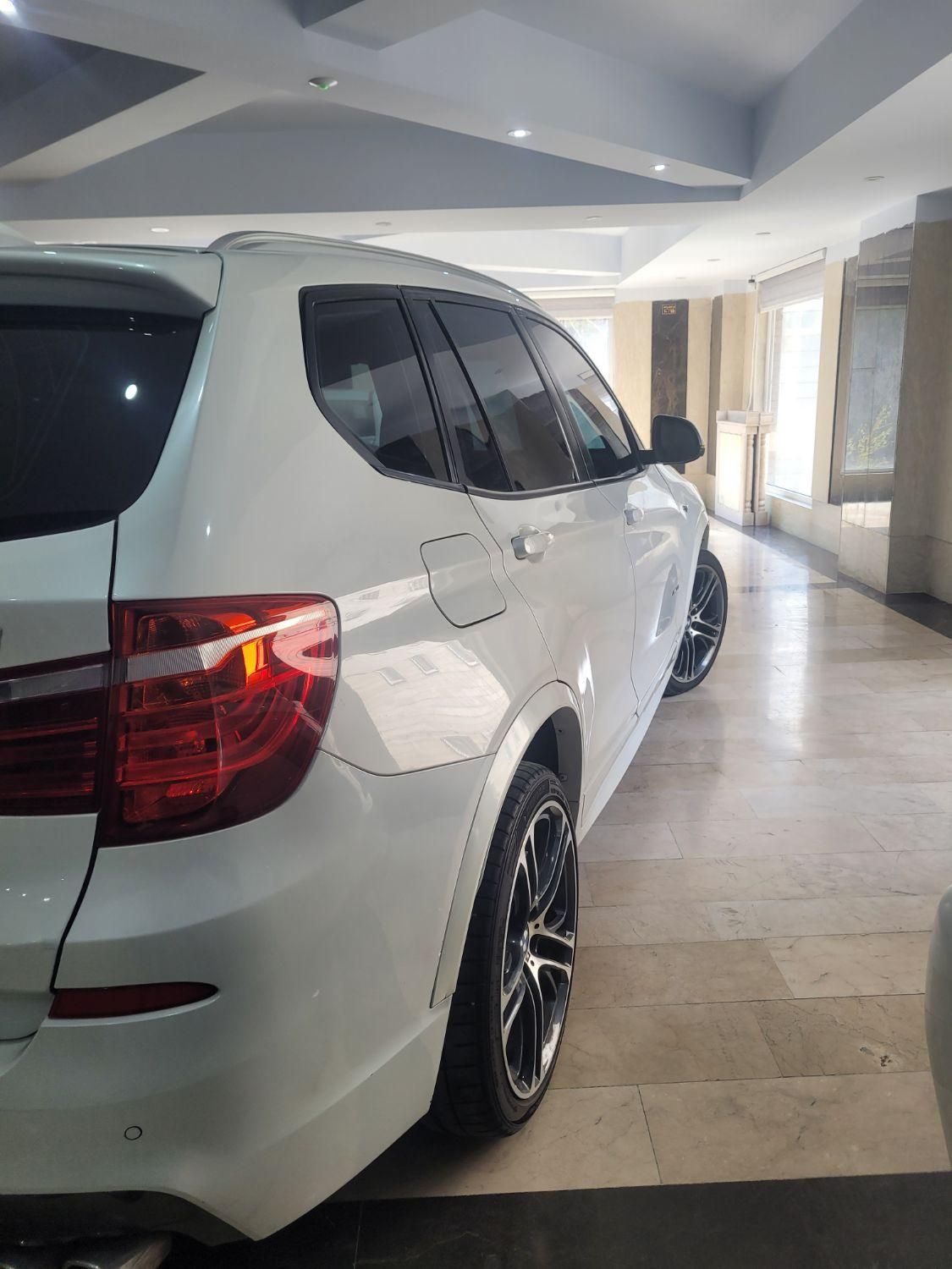 ب ام و X3 28i فول وارداتی - 2015