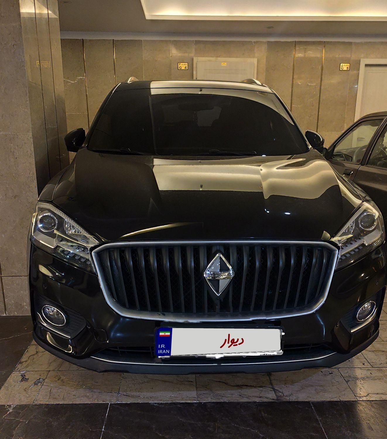 بورگوارد BX7 آلتیمیت - 2018