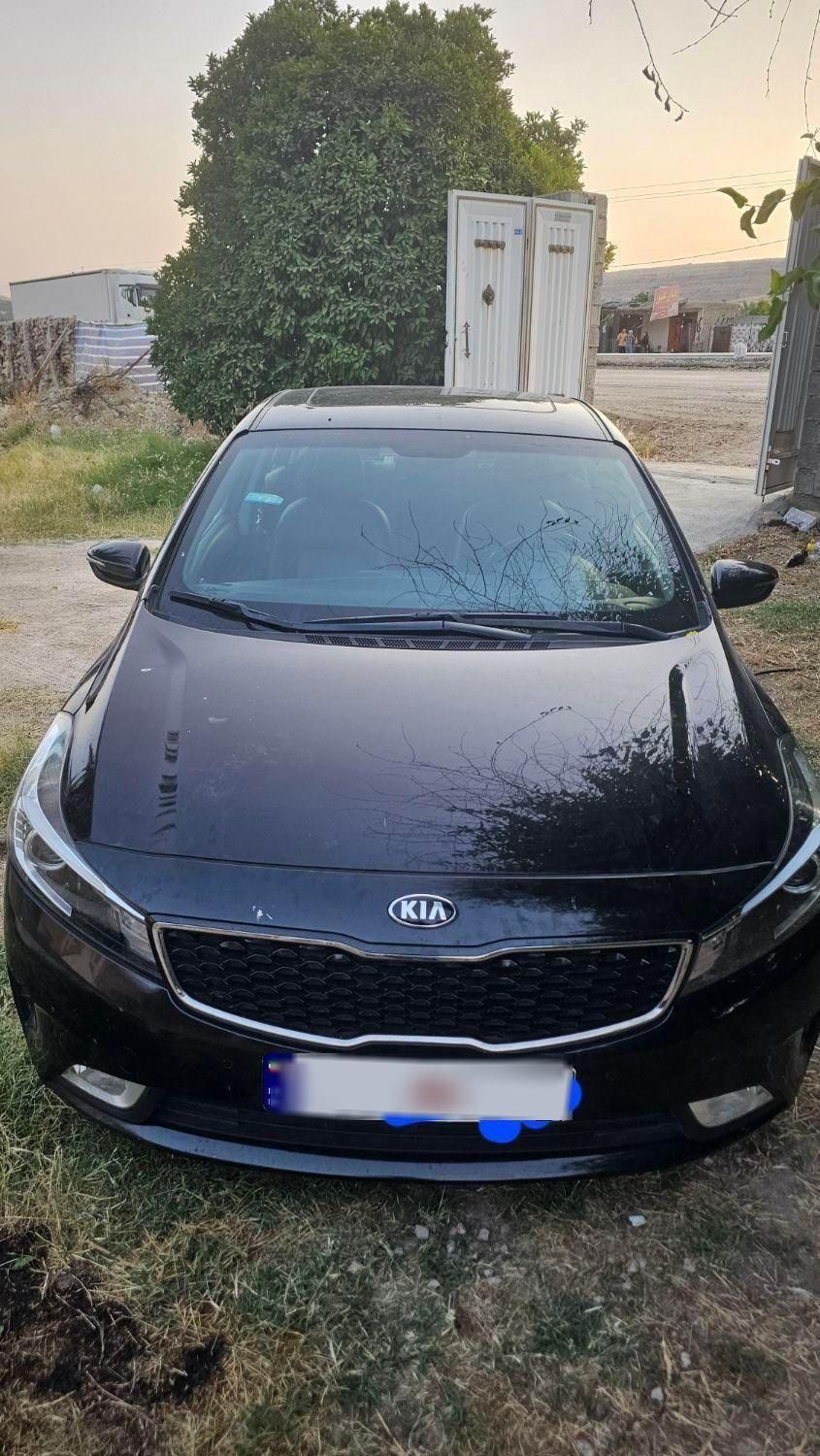 کیا سراتو 2.0 لیتر اتوماتیک GT لاین - 2017