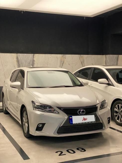 لکسوس CT 200H - 2015