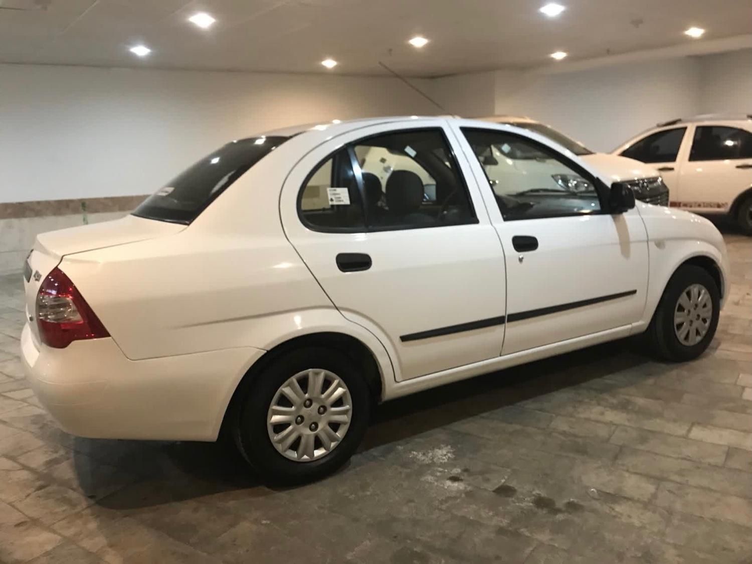 تیبا صندوق دار EX - 1394
