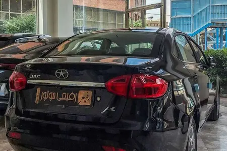 جک J4 اتوماتیک ساده - 1404
