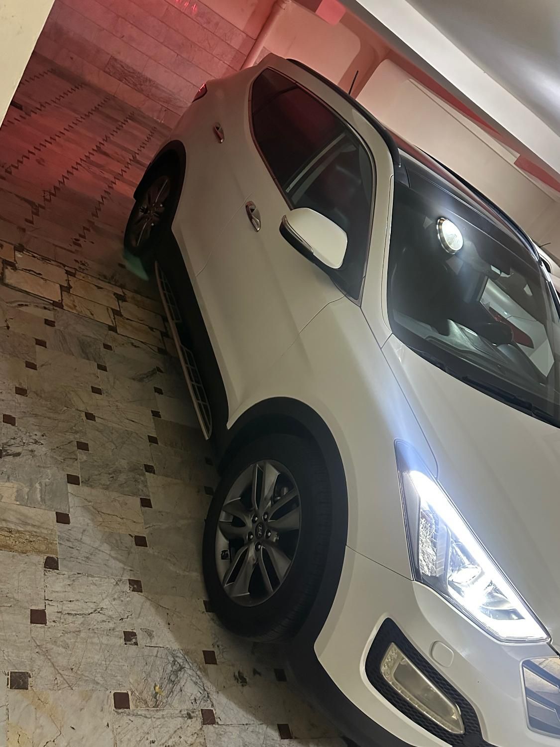 خودرو هیوندای، سانتافه آگهی ann_19335865