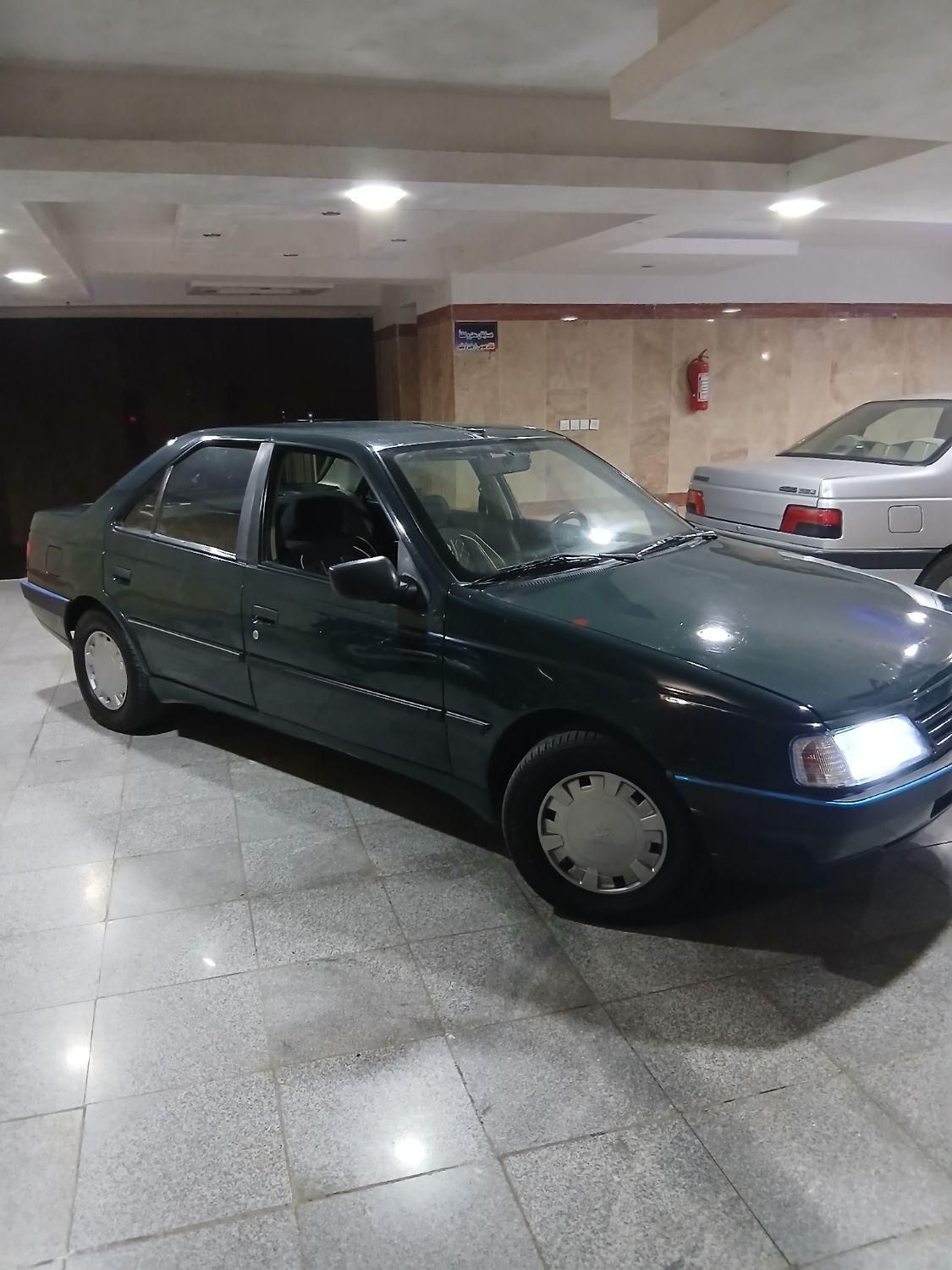 پژو 405 GLX - 1381