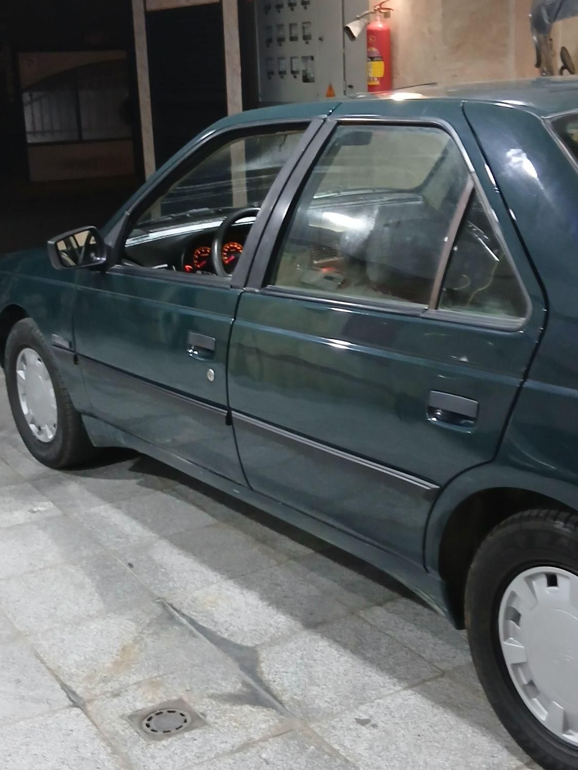 پژو 405 GLX - 1381
