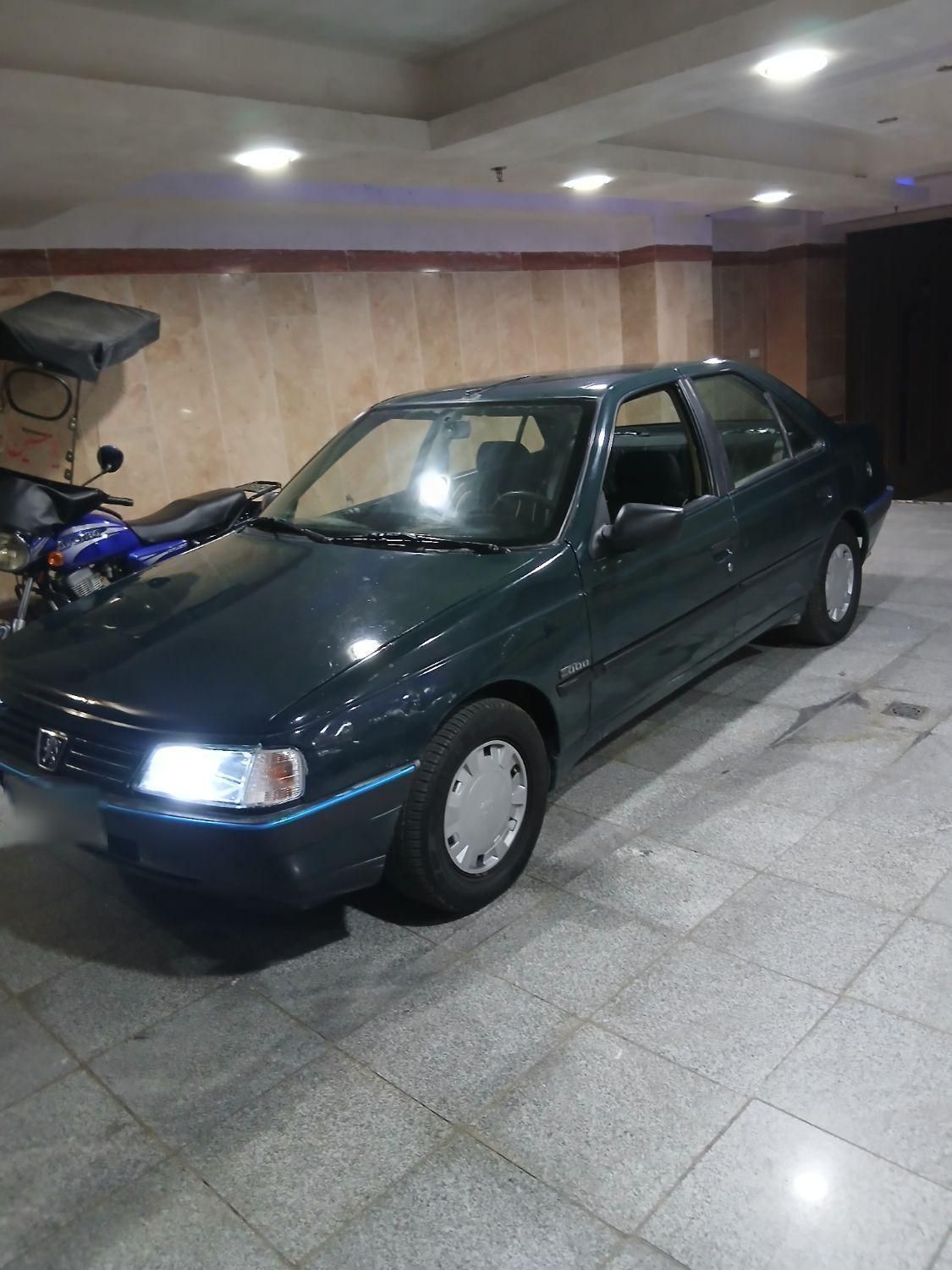 پژو 405 GLX - 1381