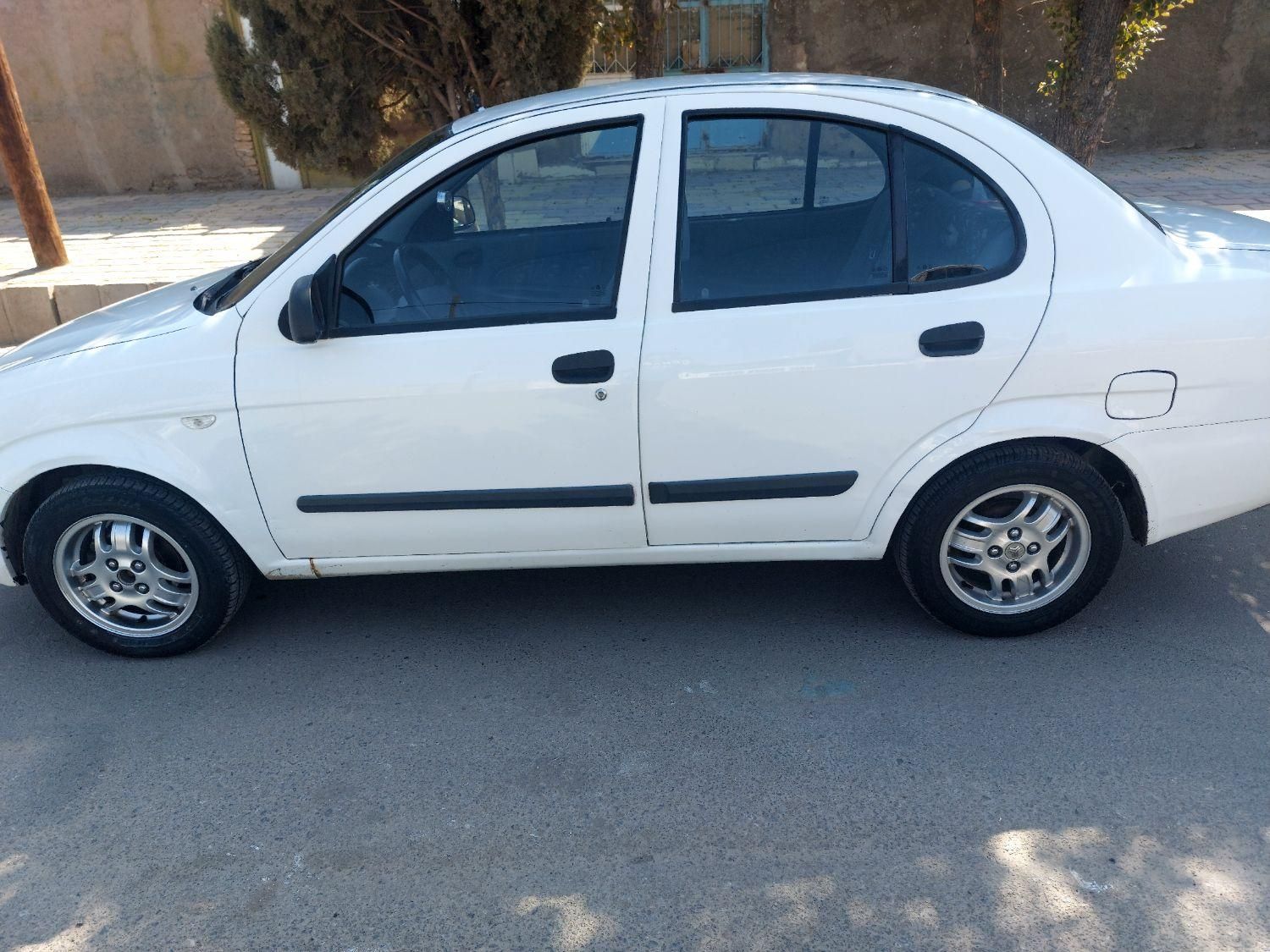 تیبا صندوق دار EX - 1394