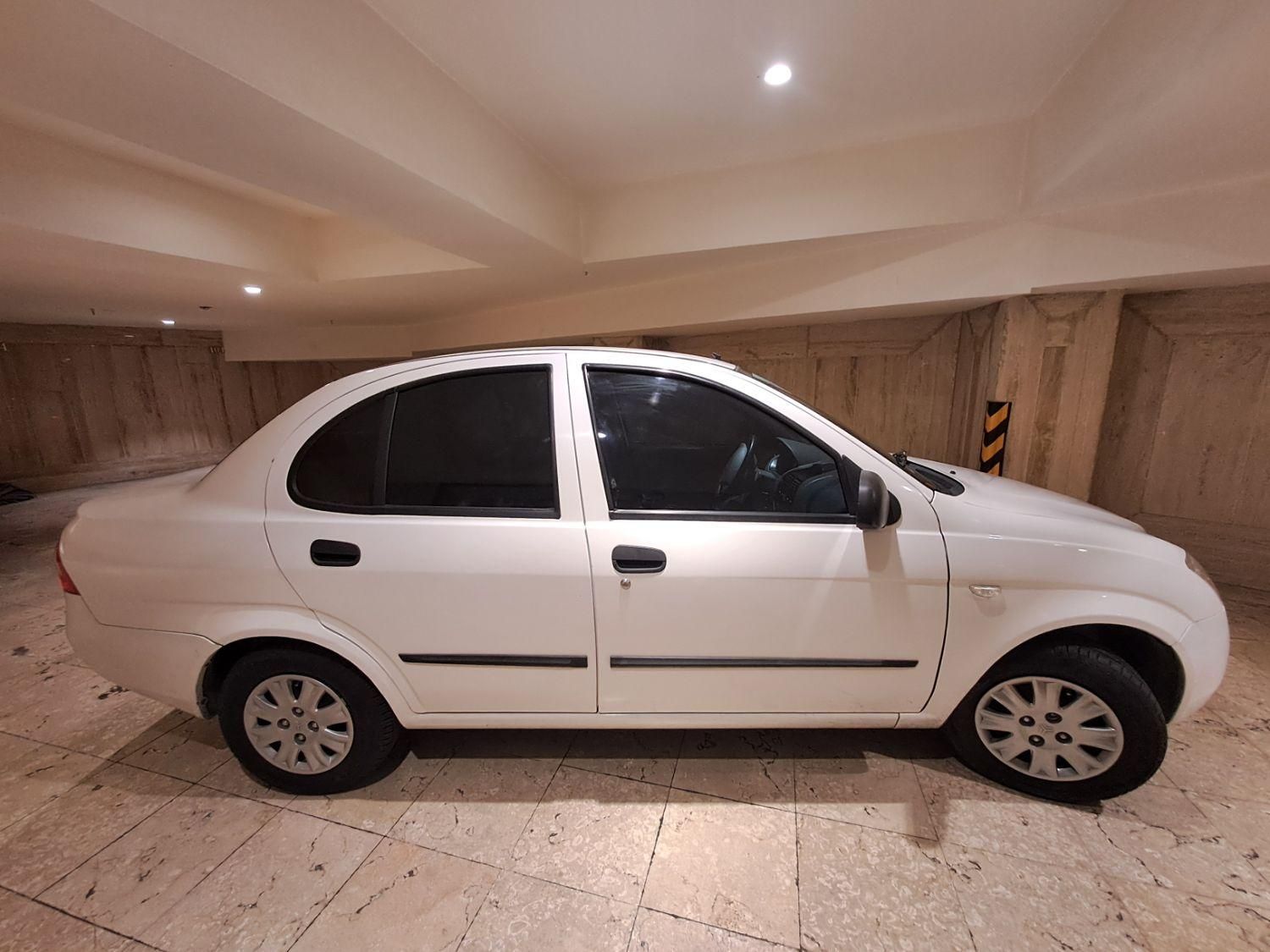 تیبا صندوق دار SX - 1401