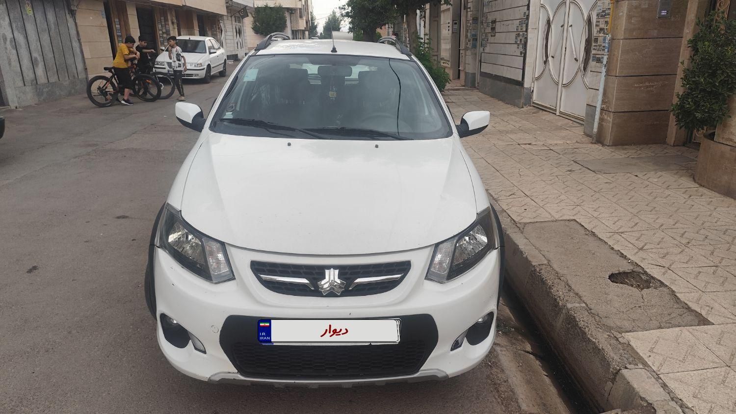 خودرو کوییک، معمولی آگهی ann_19336109