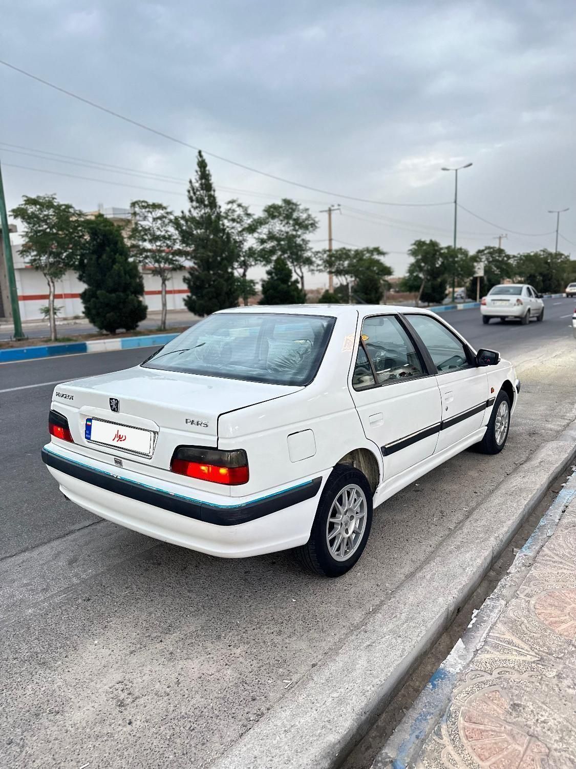 پژو پارس XU7ساده - 1386