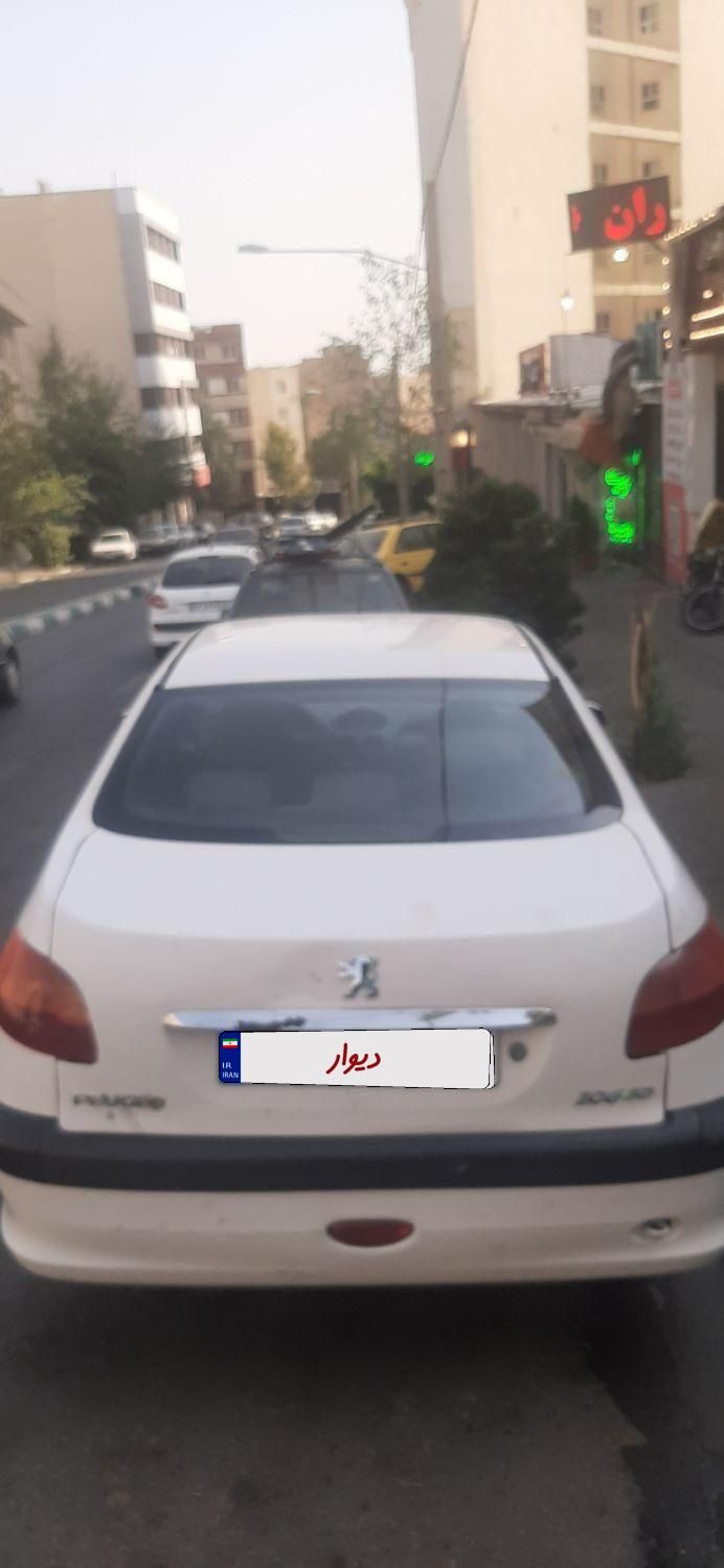پژو ۲۰۶ صندوق دار v8 - 1387