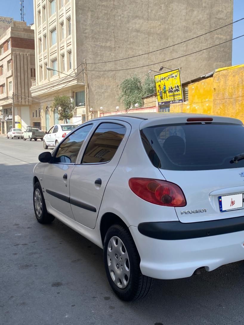 پژو ۲۰۶ صندوق دار v19 - 1395