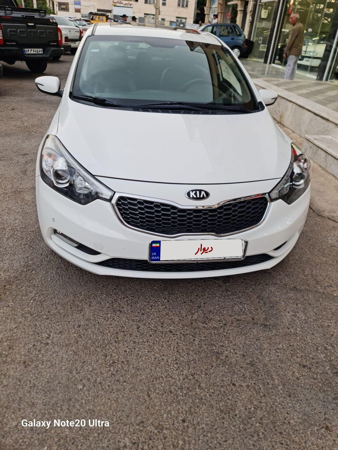 کیا سراتو 2.0 لیتر اتوماتیک GT لاین - 2015