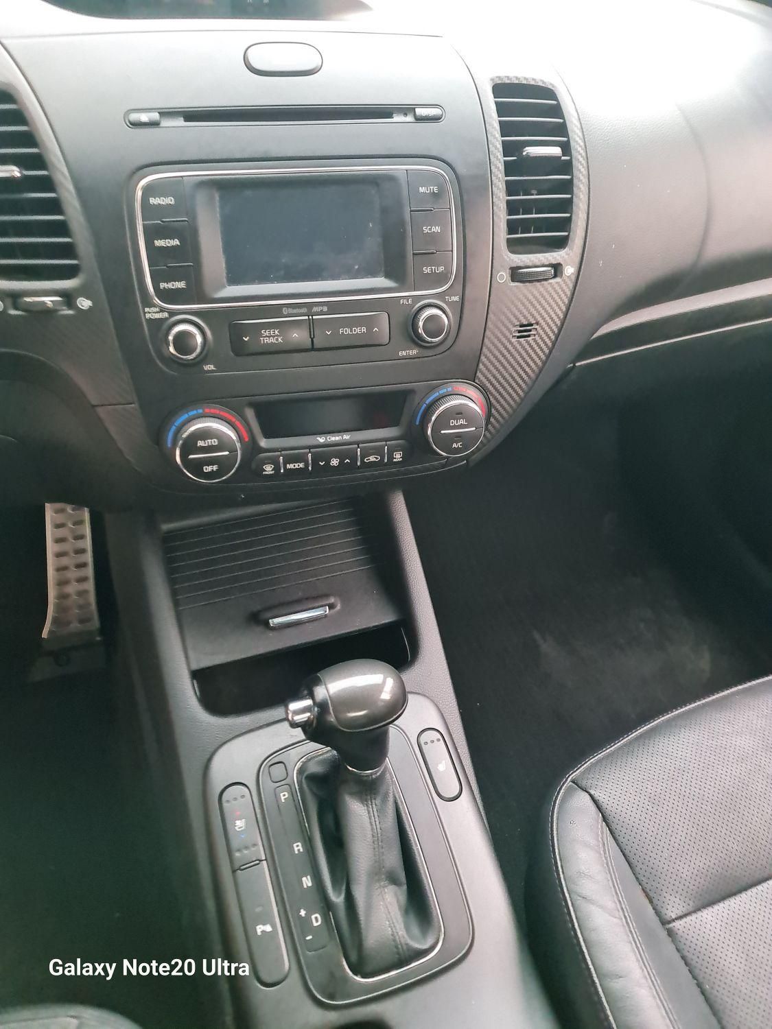 کیا سراتو 2.0 لیتر اتوماتیک GT لاین - 2015