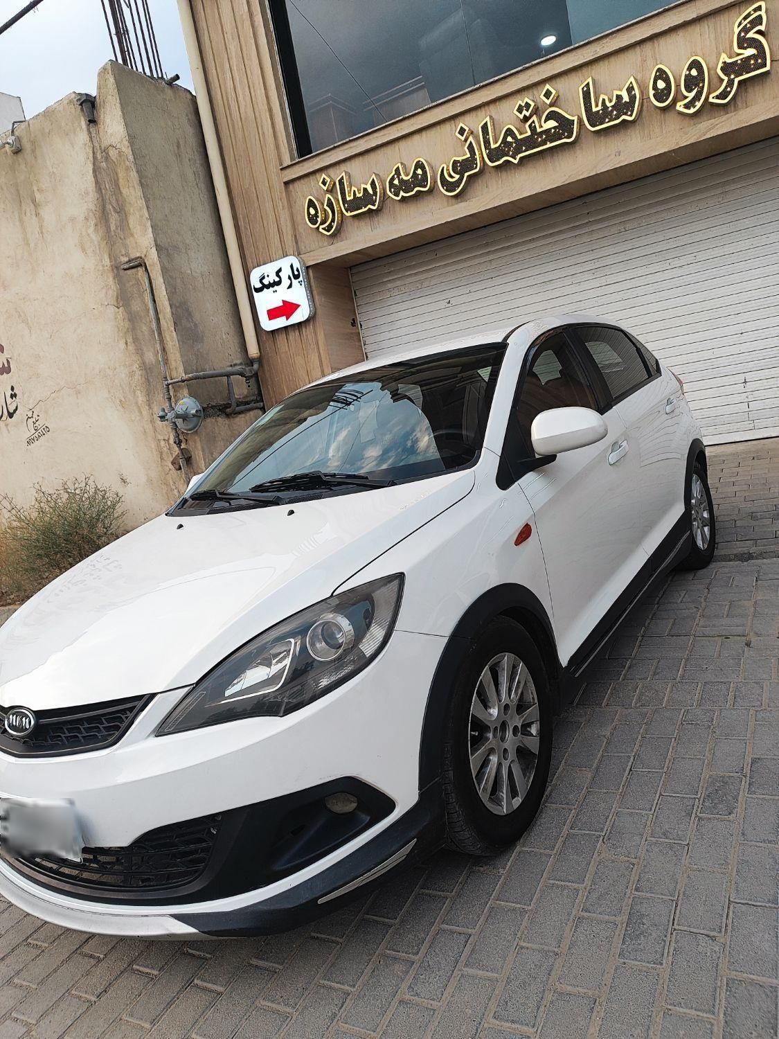 خودرو ام وی ام، 315 هاچ بک آگهی ann_19337068