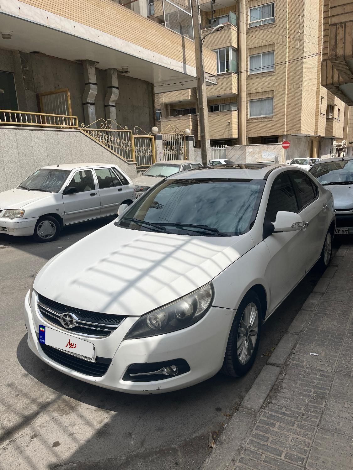 جک J5 اتوماتیک - 1394