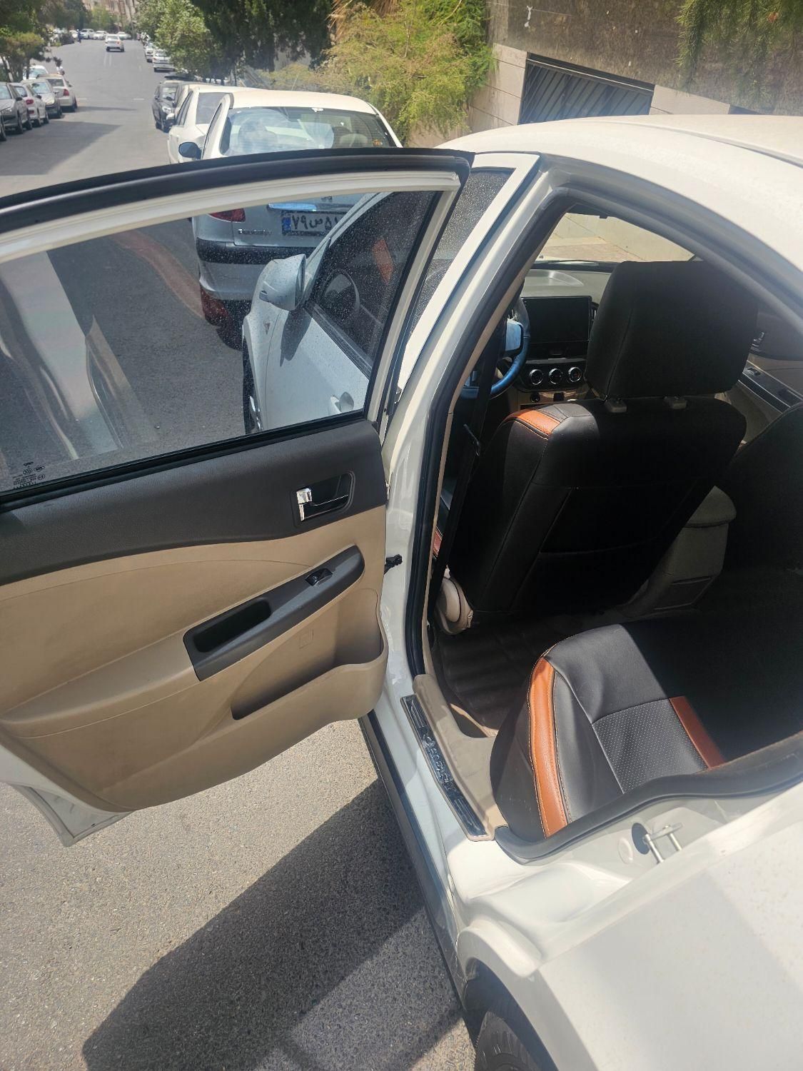 ام وی ام 550 اتوماتیک - 1395