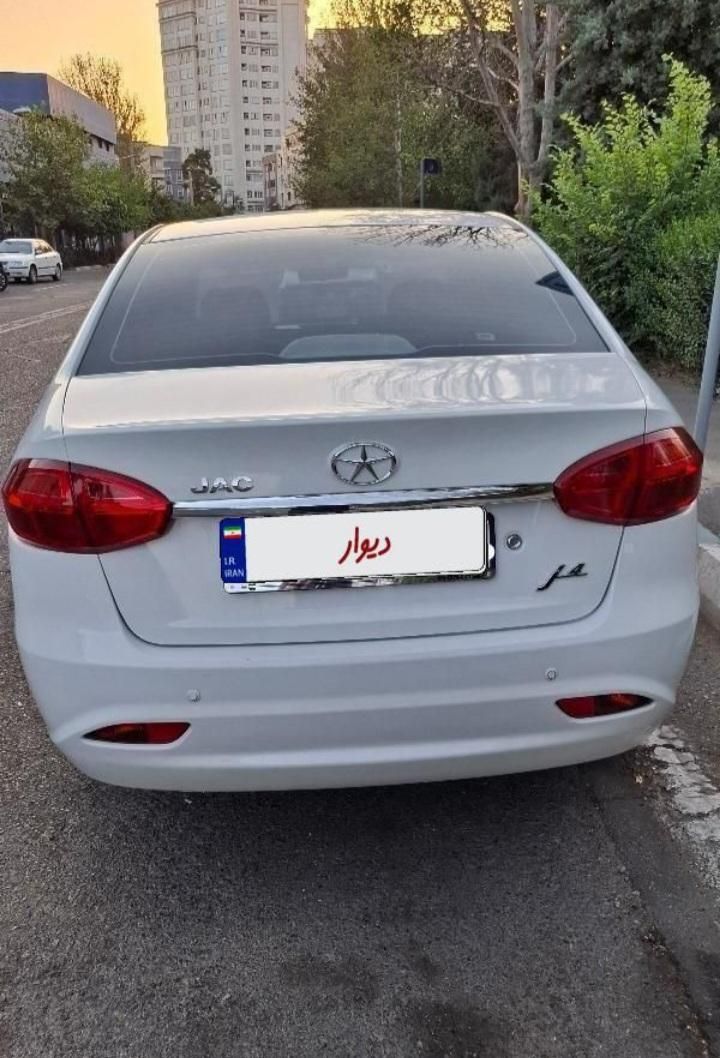 جک J4 اتوماتیک ساده - 1404