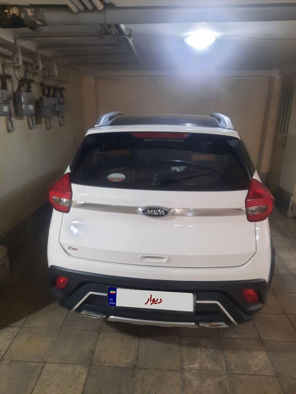خودرو ام وی ام، X22 آگهی ann_19337982