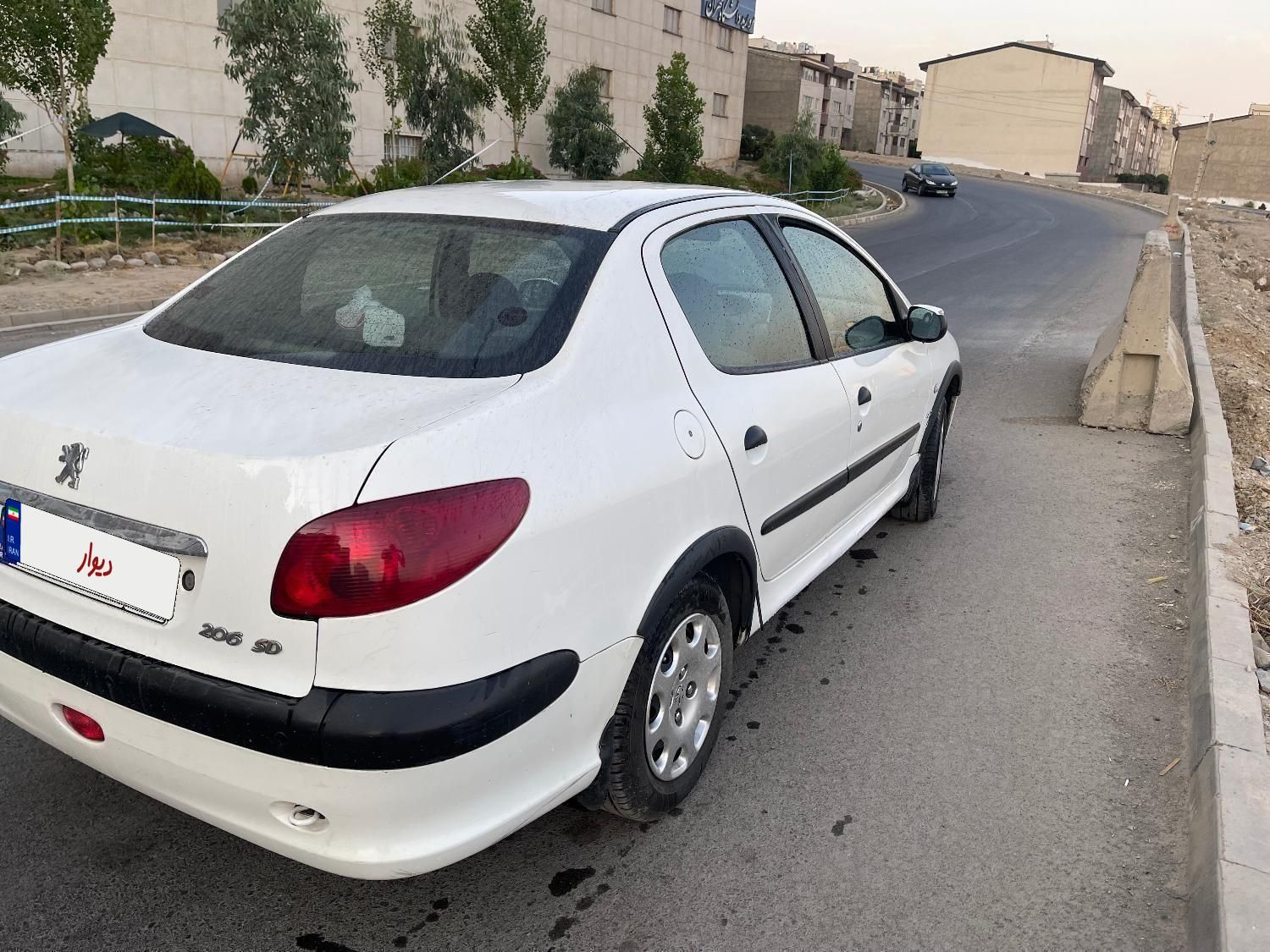 پژو ۲۰۶ صندوق دار v9 - 1389