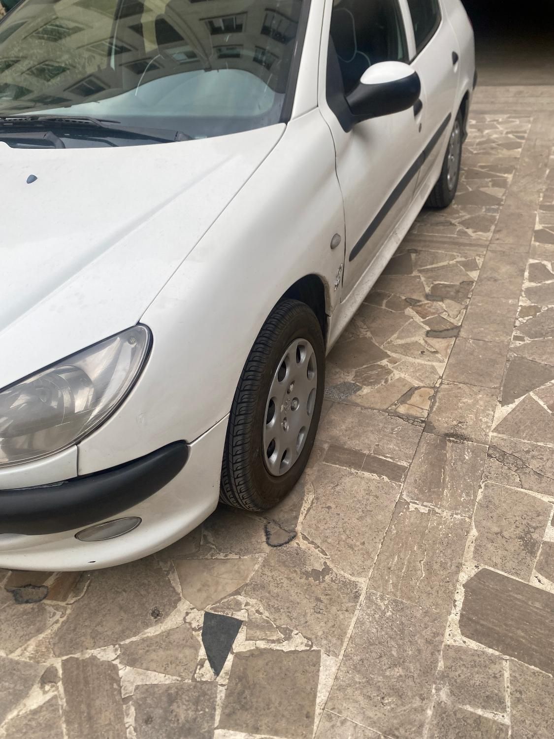 پژو ۲۰۶ صندوق دار v8 - 1393