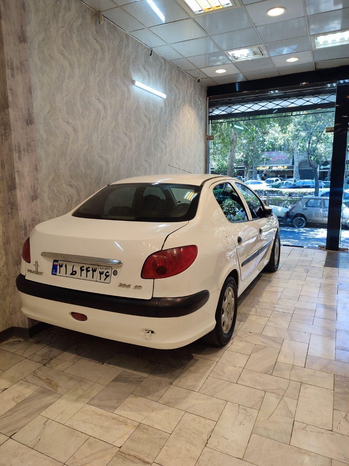 پژو ۲۰۶ صندوق دار v8 - 1395