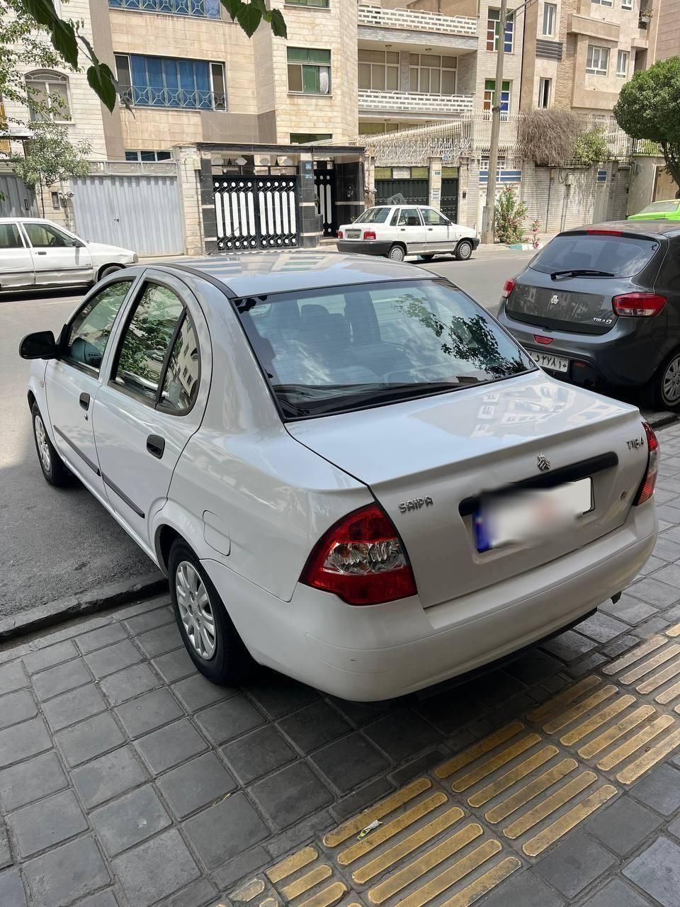 تیبا صندوق دار SX - 1400
